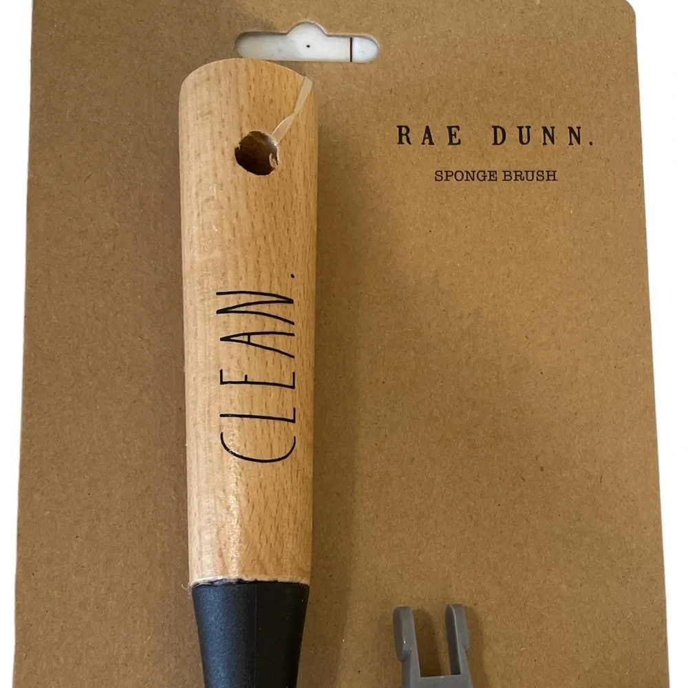 NEW Rae Dunn CLEAN Sponge Brush 🧽